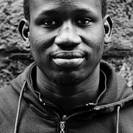 Il sorriso di un immigrato Il sorriso di un immigrato
